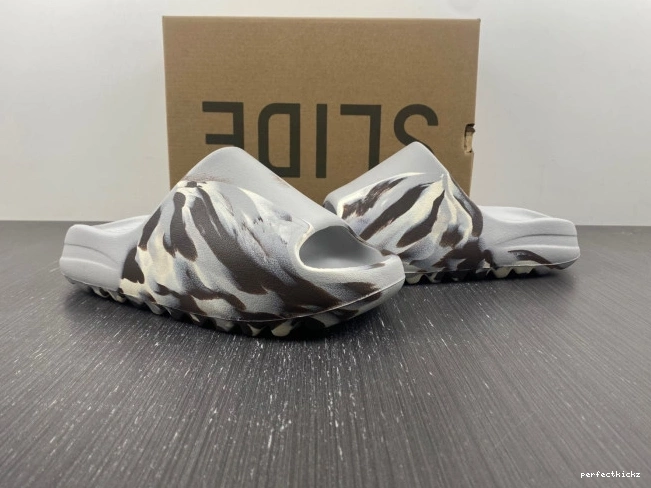 GZ5553 Adidas Slide Yeezy 0805